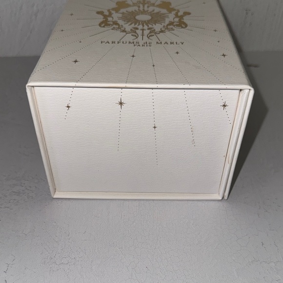 Parfums de Marly Paris storage Box - Picture 8 of 13